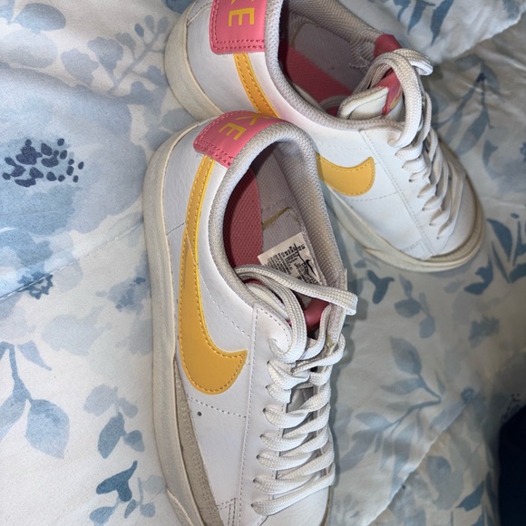 Nike Shoes - Nike Women's White and Yellow Sneakers with Pink Detail